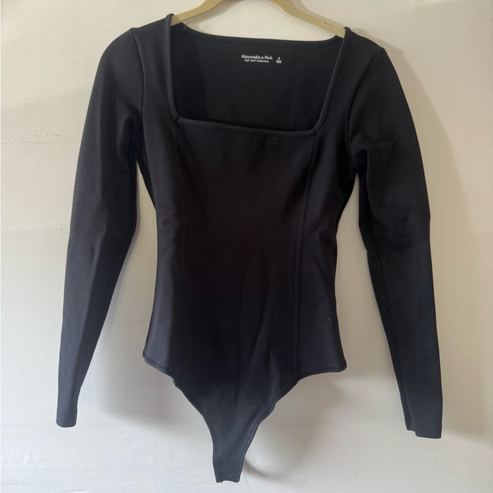 Abercrombie & Fitch Sark Navy Long-Sleeve Square-Neck Bodysuit!